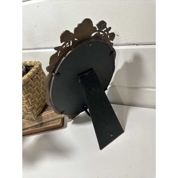 The Weston Gallery Brushed Gold Tone Rose Detail 12”X 8” Oval Picture Frame - Picture 10 of 10